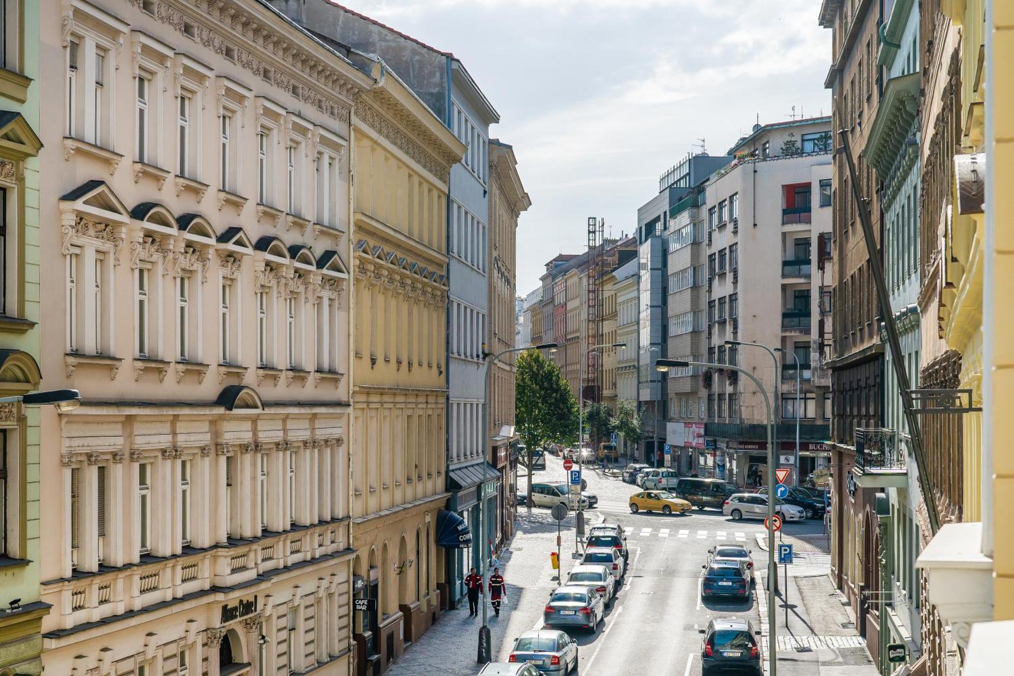 Anytime Holiday- Muzeum Apartments Praga Exterior foto